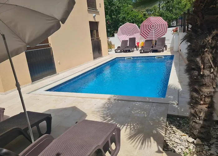 Jukic Апартаменти *