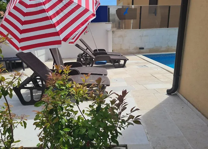 Апартаменти Jukic *