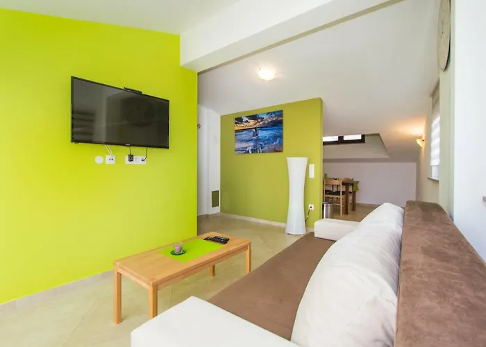 Апартаменти Jukic